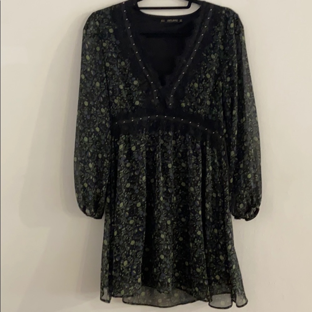 zara basic collection size XS 24 green lace dress